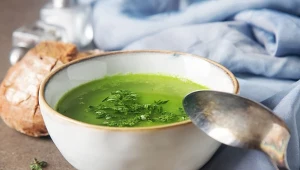 Babcia często gotowała tę zupę. Dzisiaj mało kto o niej pamięta, choć jest smaczna i pełna witamin 