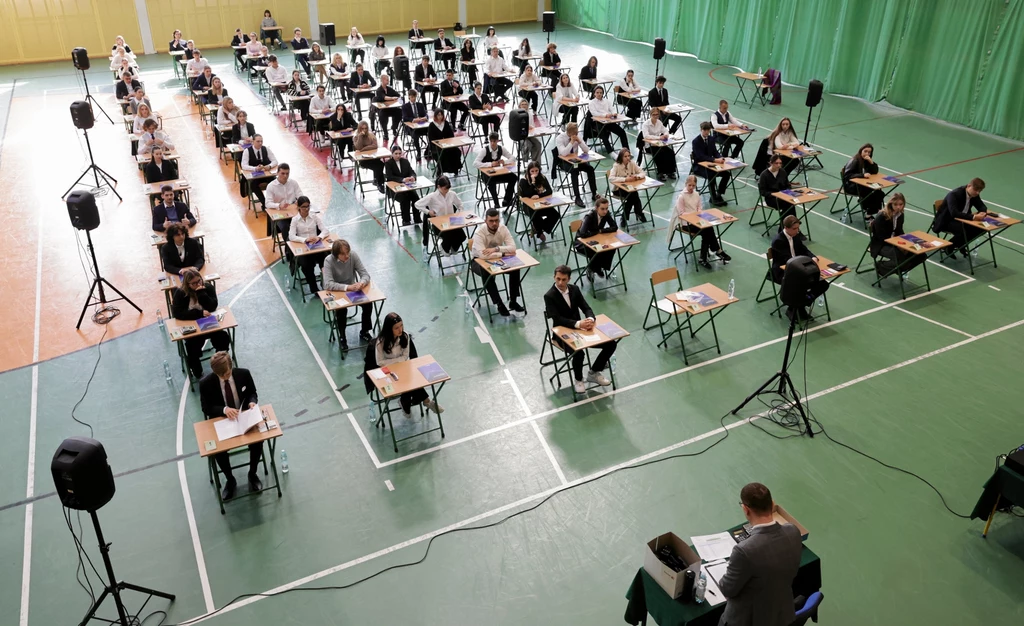 Matura 2025 z filozofii. Tak wyglądał arkusz, z którym zmierzyli się maturzyści Matura 2025 z filozofii. Tak wyglądał arkusz, z którym zmierzyli się maturzyści