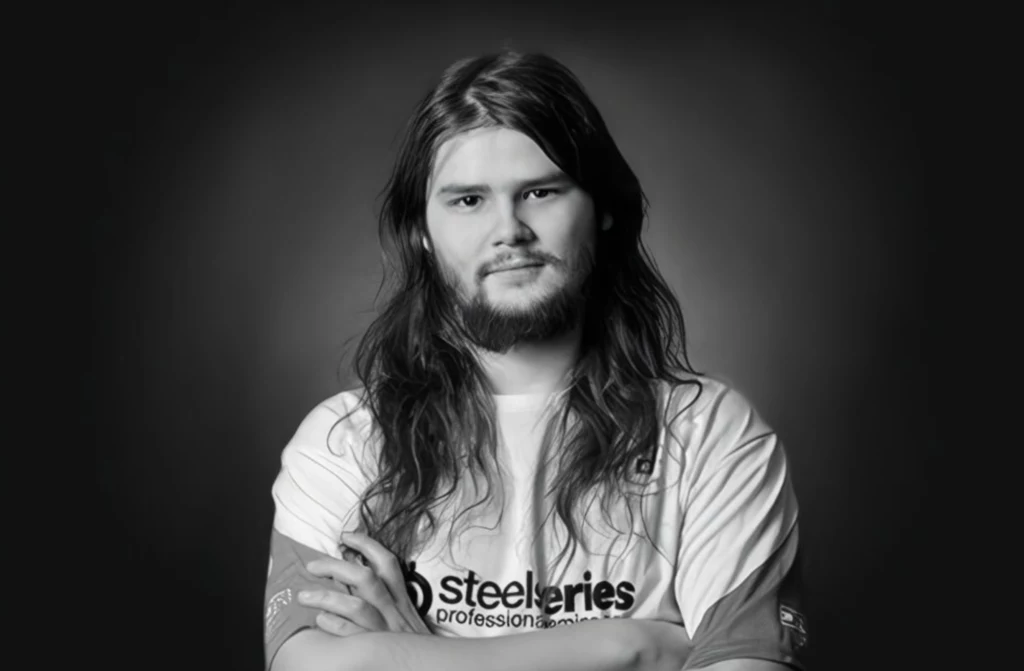 Maciej "Shushei" Ratuszniak