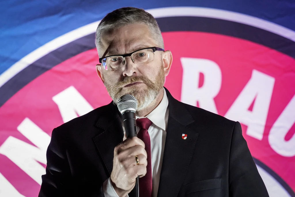 Wybory prezydenckie. Prokuratura wszczęła śledztwo w sprawie incydentu na wiecu Grzegorza Brauna Wybory prezydenckie. Prokuratura wszczęła śledztwo w sprawie incydentu na wiecu Grzegorza Brauna