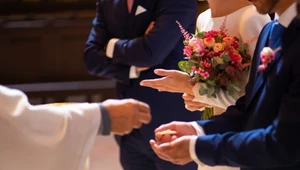To jedyny wymóg, by zostać świadkiem na ślubie. Zaskoczenie?