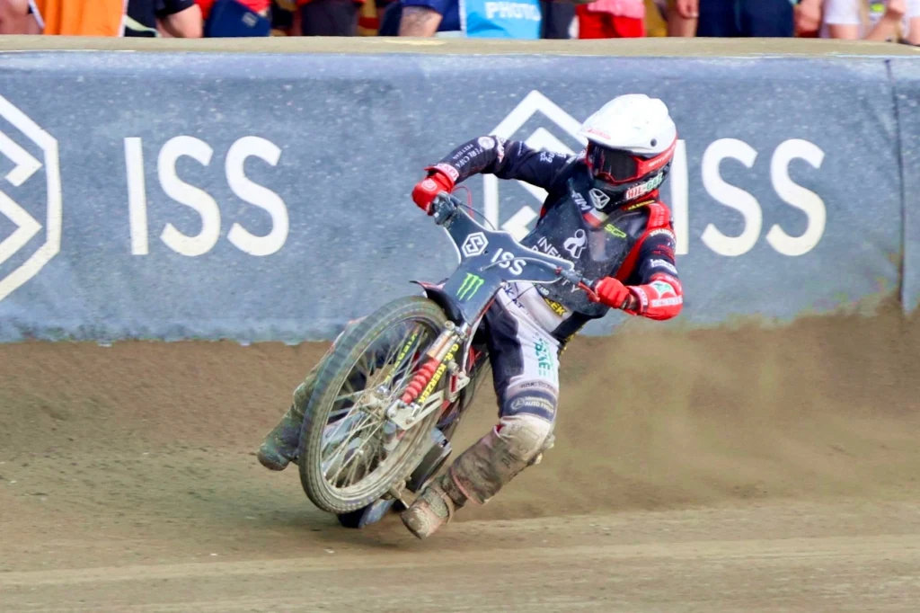 Oskar Fajfer wystąpił w 2024 roku z dziką kartą w Grand Prix w Gorzowie