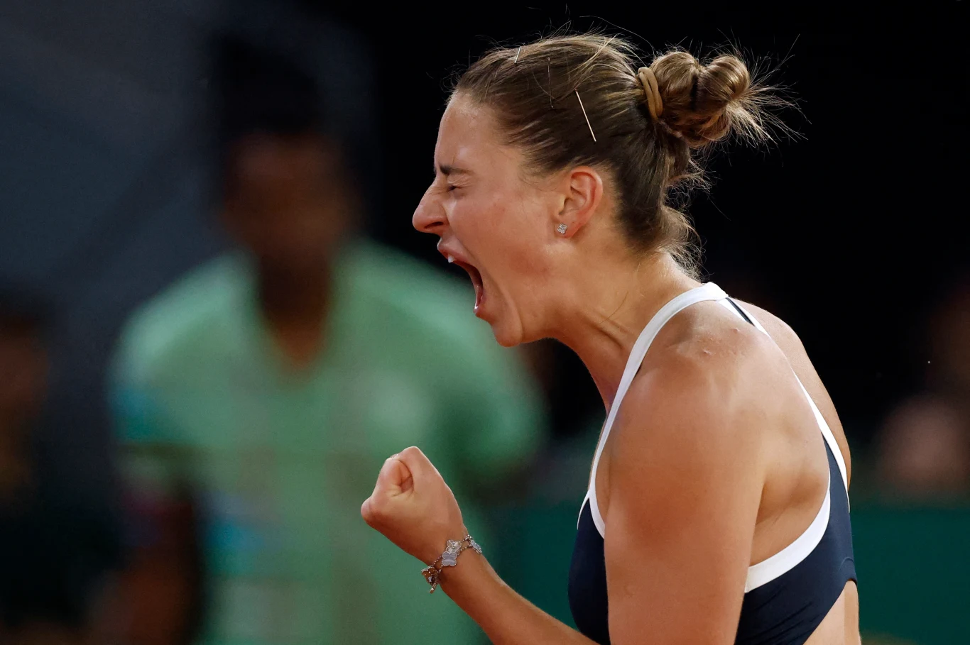 Marta Kostiuk rywalizowała z Alexandrą Ealą o awans do drugiej rundy WTA 1000 w Rzymie