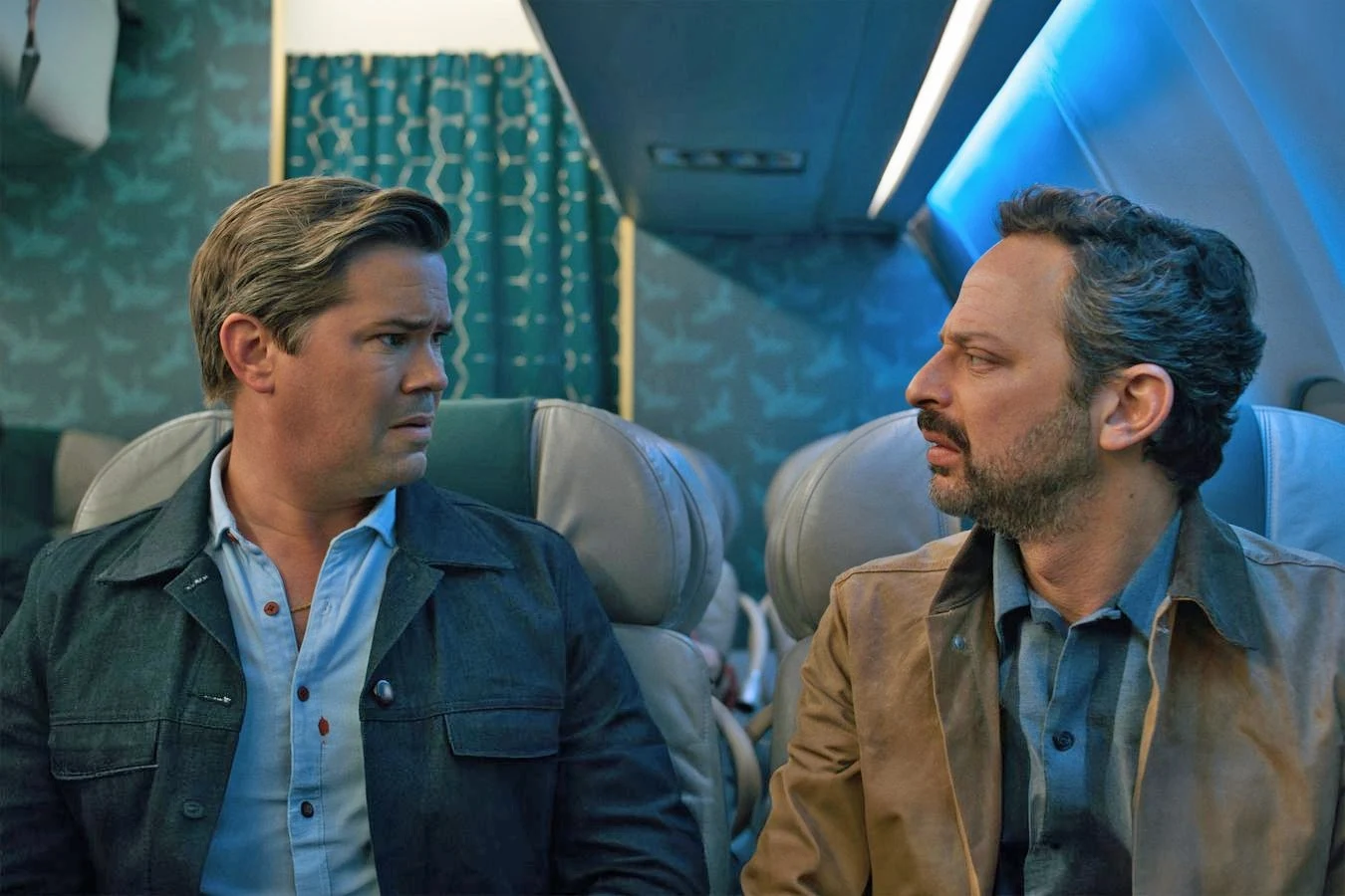 Andrew Rannells i Nick Kroll w scenie z filmu "Że co? Że jak?!" Andrew Rannells i Nick Kroll w scenie z filmu "Że co? Że jak?!"