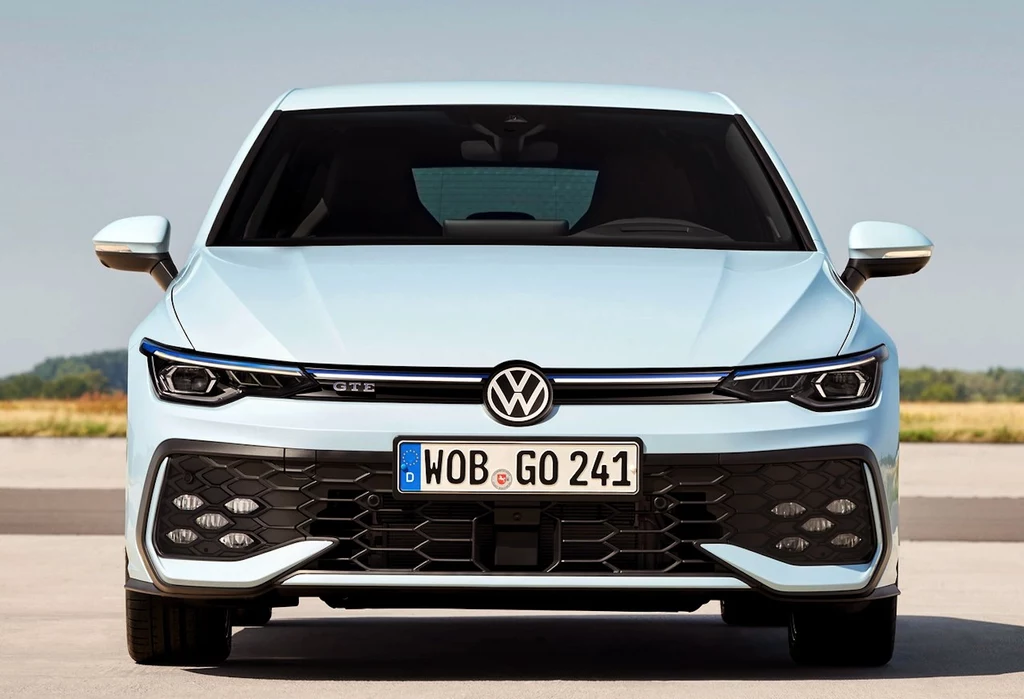 Hybrydy plug-in nowym hitem w Europie. To sposób na kary za emisję CO2 Hybrydy plug-in nowym hitem w Europie. To sposób na kary za emisję CO2