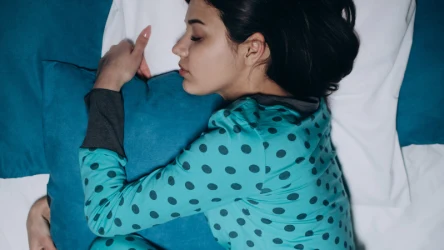 Wiele osób zbyt rzadko zmienia piżamę. Sprawdź, czy ty również