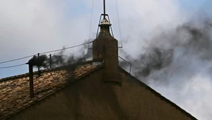 Konklawe w Watykanie. Czarny dym nad Kaplicą Sykstyńską