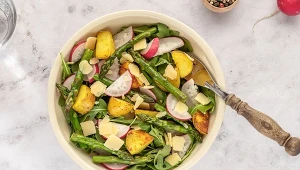 Na kolację, lunch, lub grilla. TOP 5 szybkich sałatek