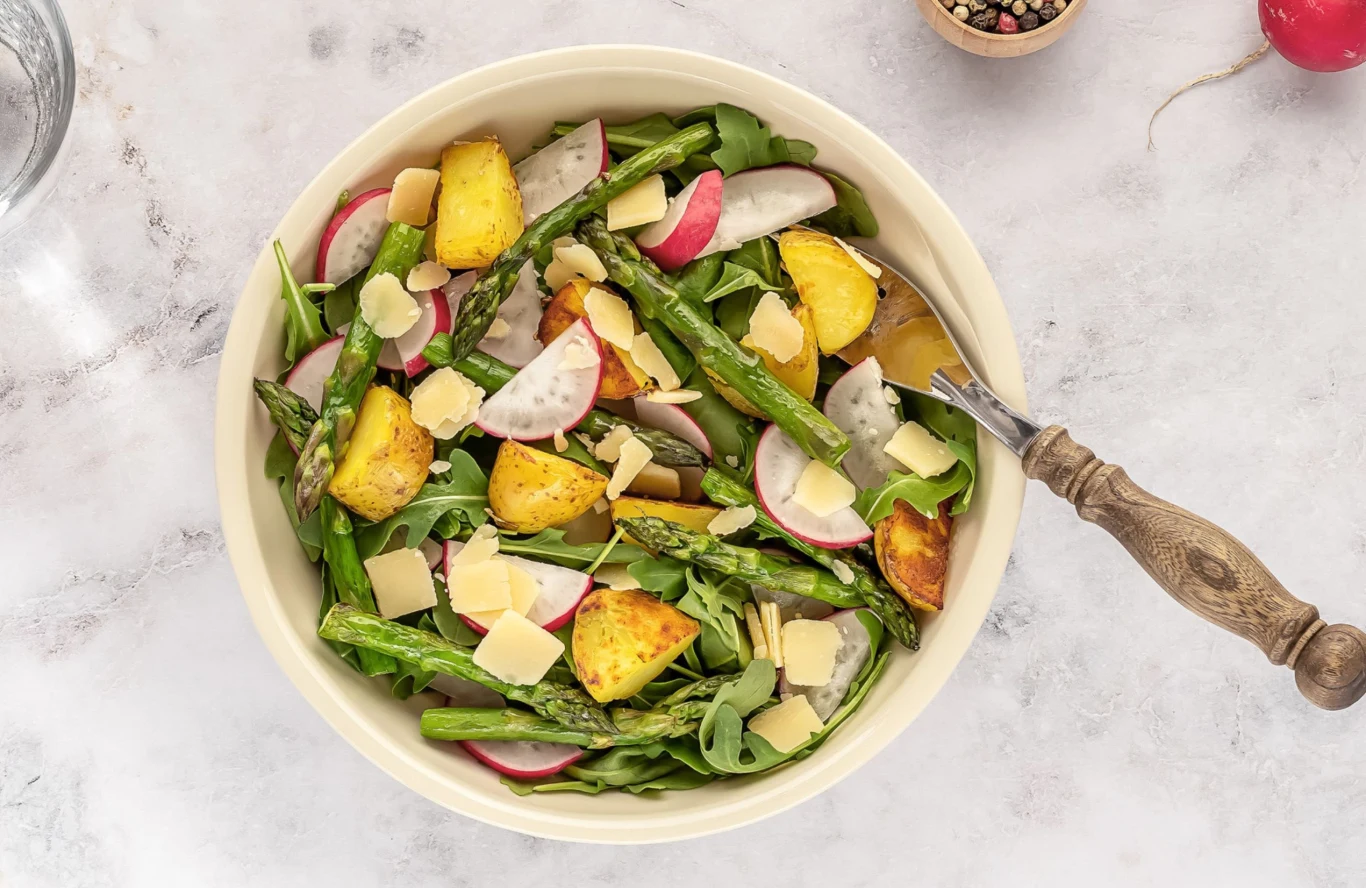 Ziemniaczano-szparagowa sałatka do grilla Ziemniaczano-szparagowa sałatka do grilla