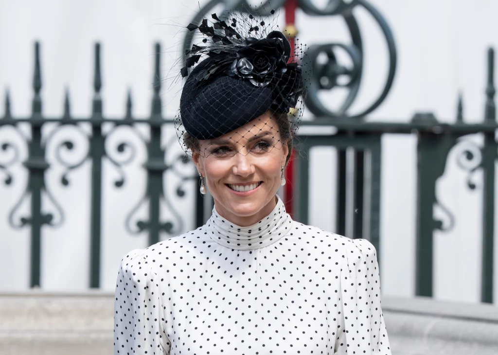 Księżna Kate olśniła kreacją i stała się inspiracją dla wielu kobiet Księżna Kate olśniła kreacją i stała się inspiracją dla wielu kobiet