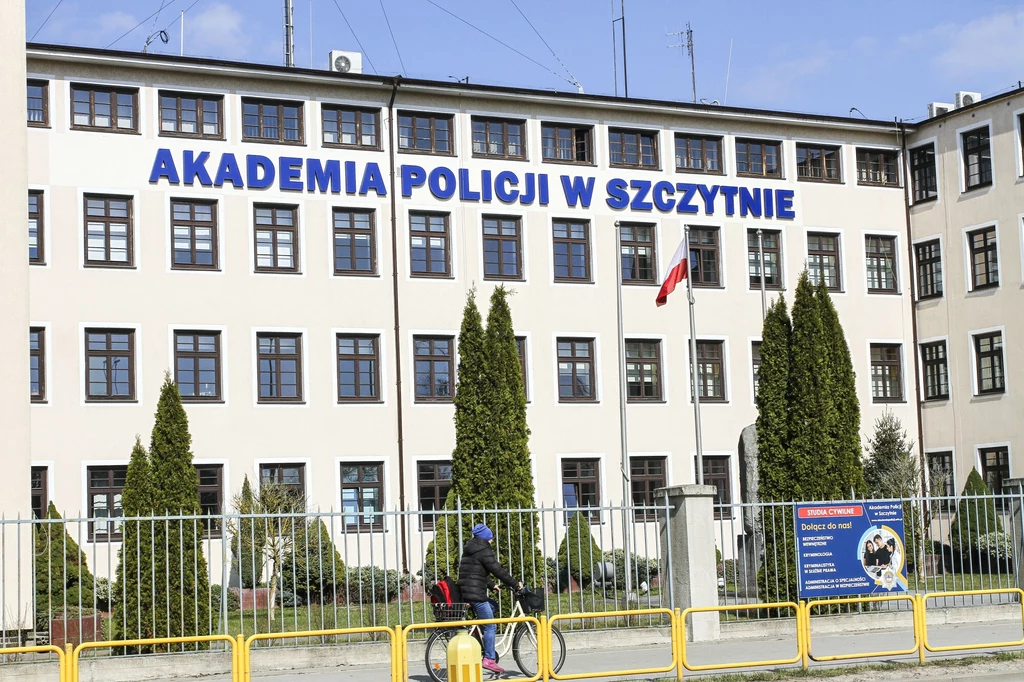 W Akademii Policji w Szczytnie doszło do masowego zatrucia W Akademii Policji w Szczytnie doszło do masowego zatrucia