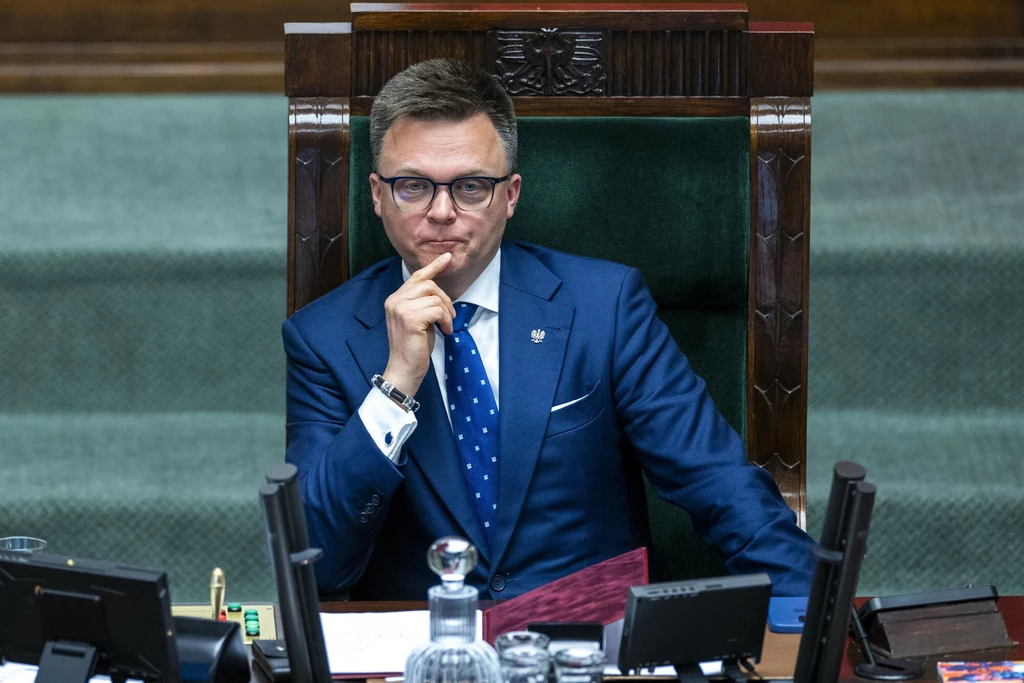 Szymon Hołownia zapowiada pozwy w trybie wyborczym Szymon Hołownia zapowiada pozwy w trybie wyborczym