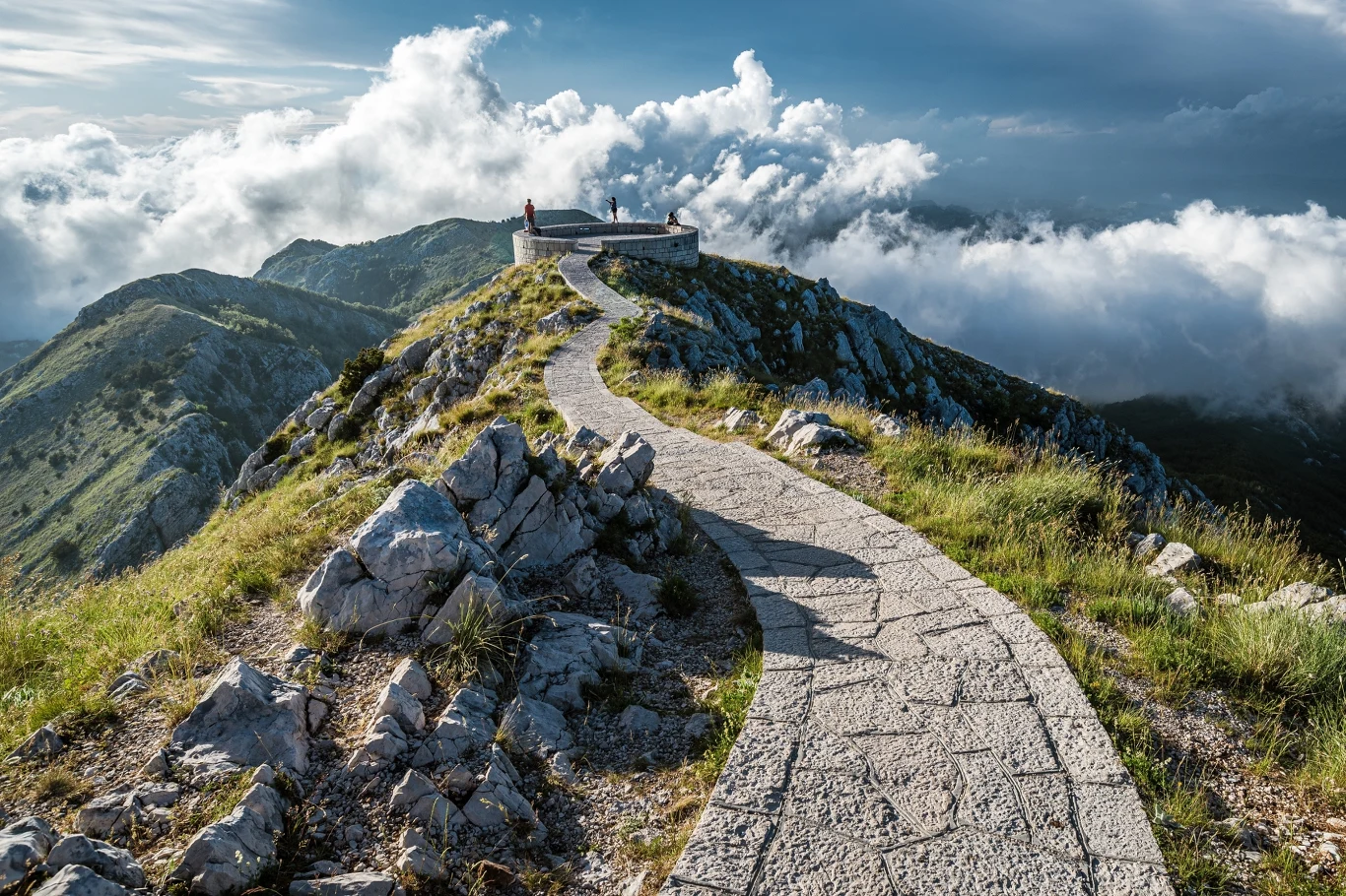 Park Narodowy Lovcen to jedno z miejsc, które warto odwiedzić podczas wakacji w Czarnogórze. 