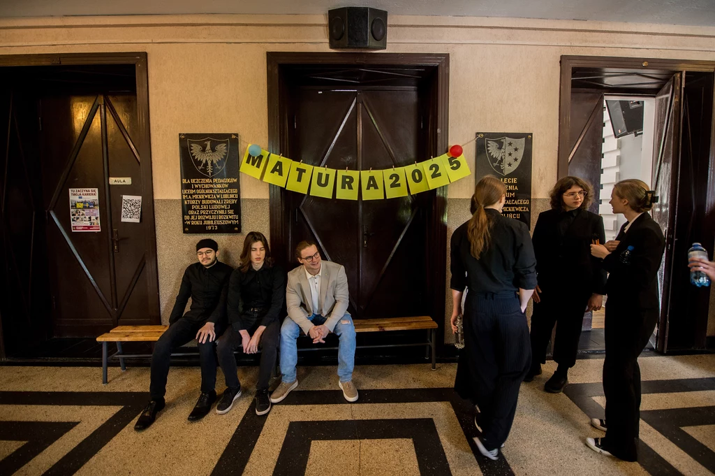 Matura 2025. WOS, poziom rozszerzony Matura 2025. WOS, poziom rozszerzony