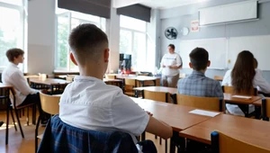 Egzamin ósmoklasisty 2025 czas start. Na początek język polski