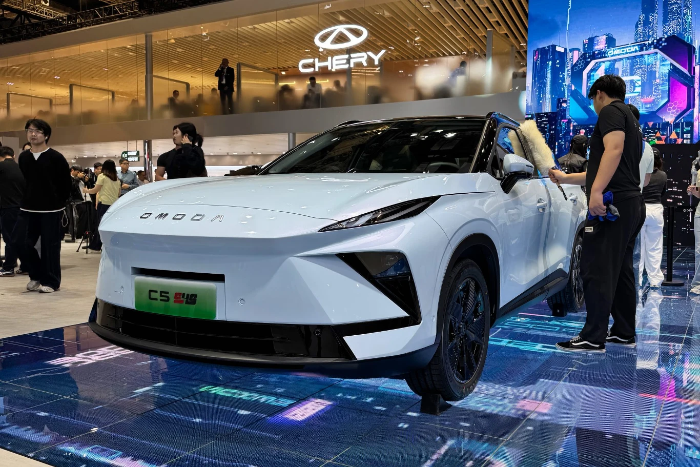 Nowa Omoda 5 to kolejny obok Omody 7 model przygotowany według nowej myśli stylistycznej. 