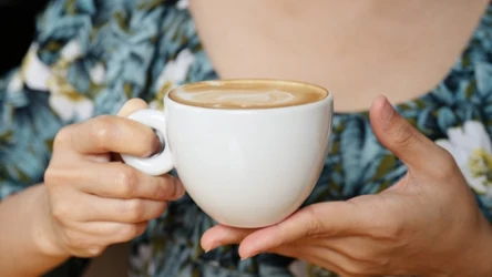 Jak się odchudzić? Pij kawę z tą przyprawą korzenną. 