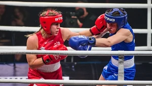 Weronika Dziubek (z prawej)