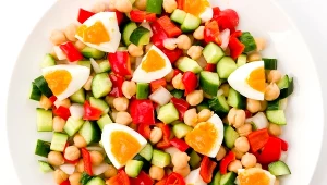 Zbilansowana dieta bogata w fitoestrogeny może okazać się sprzymierzeńcem kobiet będących w menopauzie