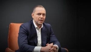 Nawrocki kontruje. Wysyła kopertę Trzaskowskiemu