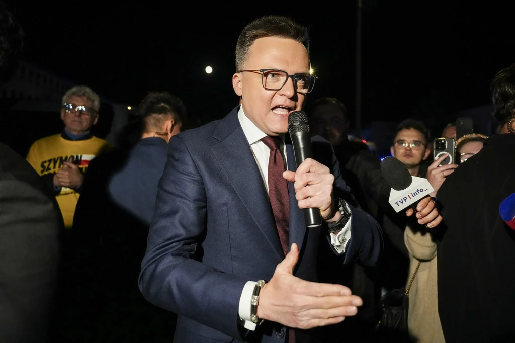 Szymon Hołownia uderzył w Rafała Trzaskowskiego. "Głupota" Szymon Hołownia uderzył w Rafała Trzaskowskiego. "Głupota"
