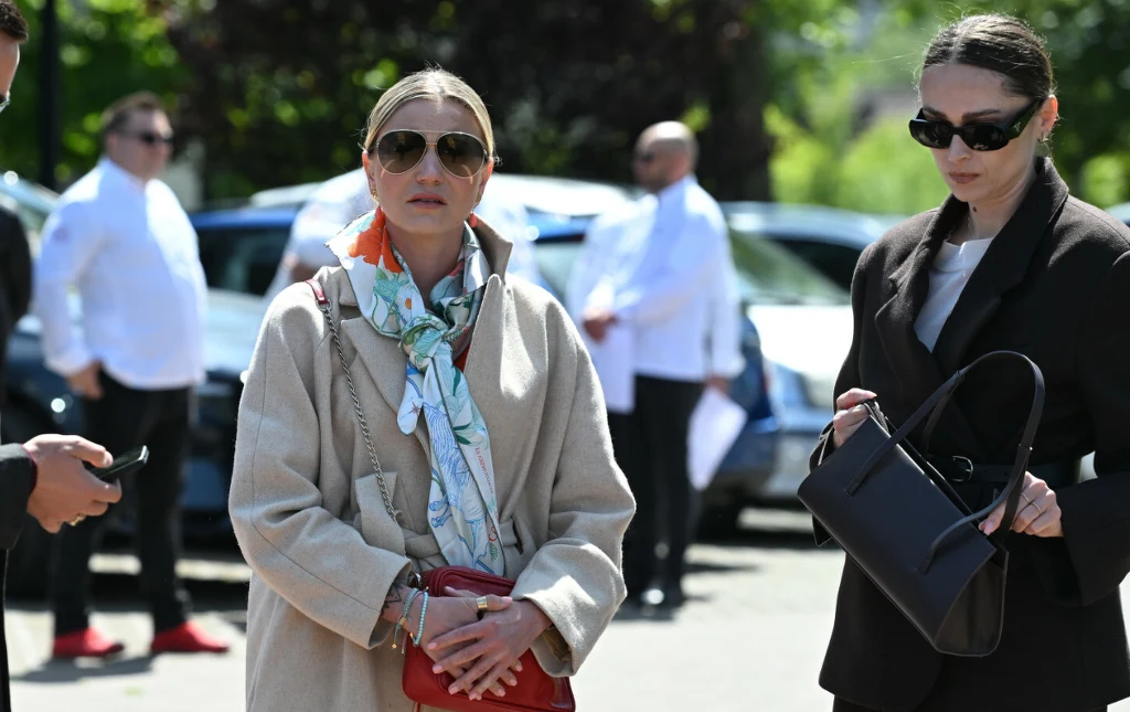 Daria Ładocha na pogrzebie Tomasza Jakubiaka