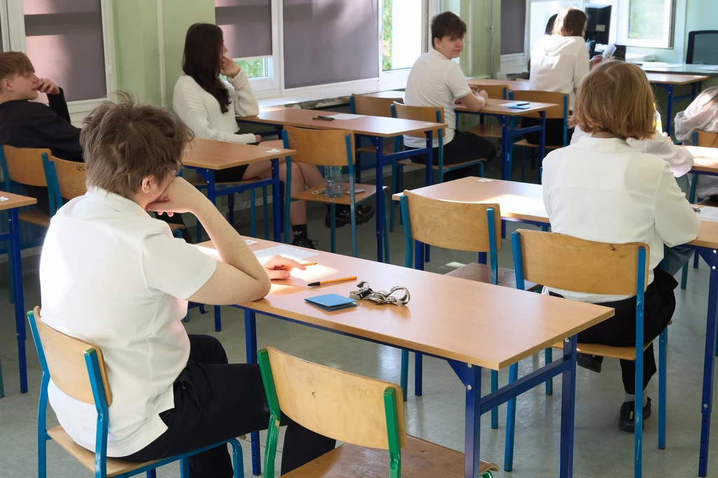 Egzamin ósmoklasisty 2025. Matematyka Egzamin ósmoklasisty 2025. Matematyka