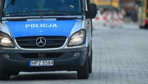Policjanci prowadzą poszukiwania sprawców (zdj. ilustracyjne)