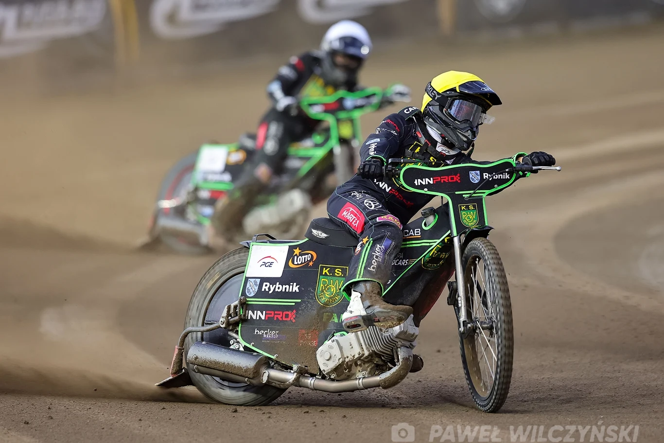 Maksym Drabik w sezonie 2025 jest wolny na starcie i szybki na trasie.