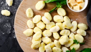 Schupfnudeln, gnocchi czy kopytka? O trzech wersjach tej samej ziemniaczanej kluski