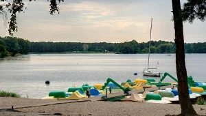 Poczujesz się niczym w zagranicznym kurorcie. “Świętokrzyska Ibiza” przyciąga wakacyjną atmosferą i atrakcjami 