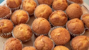 Mocno wyrastają, są miękkie do kilku dni. Puszyste muffiny z przepisu babci