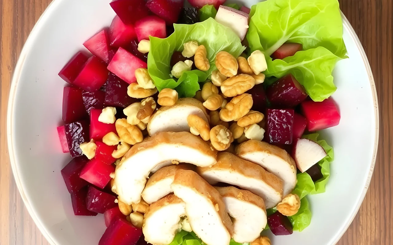 Szybka i pożywna sałatka wiosenna