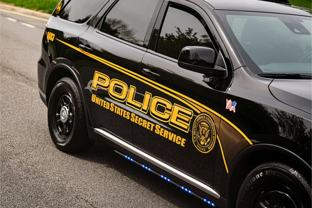 Secret Service to elitarna jednostka odpowiadająca za ochronę przywódców USA oraz infrastrukturę krytyczną Secret Service to elitarna jednostka odpowiadająca za ochronę przywódców USA oraz infrastrukturę krytyczną