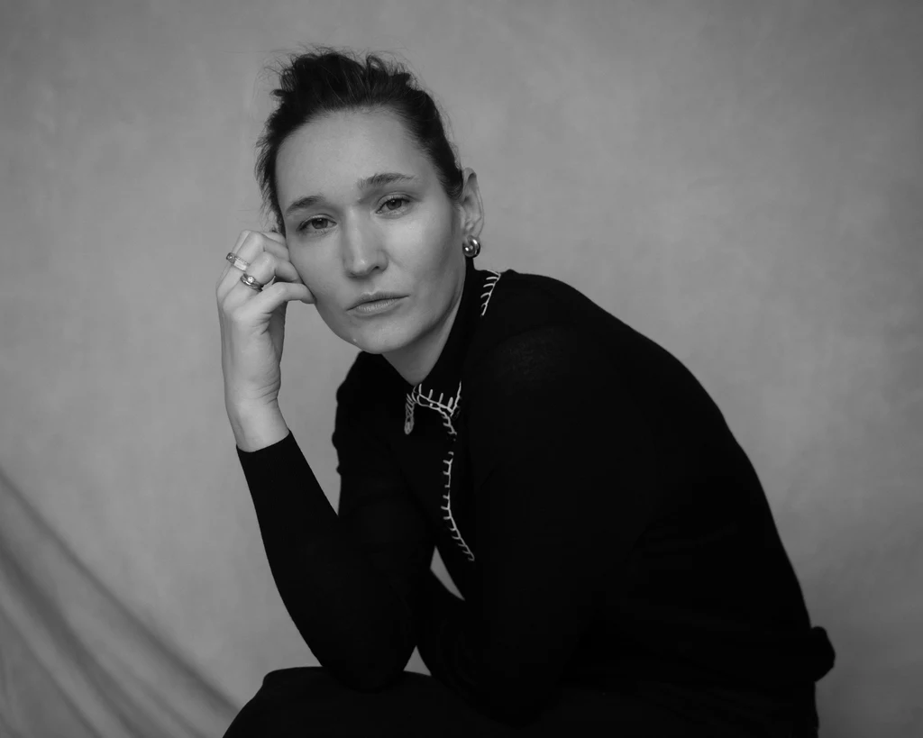 Zofia Chylak, projektantka, założycielka marki z akcesoriami Chylak: "W projektowaniu staram się szukać charakterystycznych motywów, często sięgam do polskich tradycji, do ludowych historii." Zofia Chylak, projektantka, założycielka marki z akcesoriami Chylak: "W projektowaniu staram się szukać charakterystycznych motywów, często sięgam do polskich tradycji, do ludowych historii."