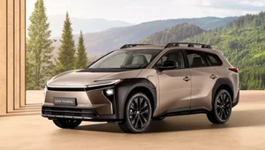Toyota bZ4X Touring ma potężny bagażnik i gwarancję na milion kilometrów