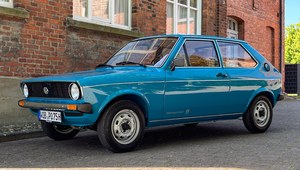 Volkswagen Polo kończy 50 lat. "Mały z zewnątrz. Duży w środku"