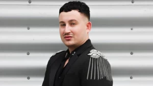 Z Ciechocinka na Eurowizję! Polak czesze gwiazdy wielkiego show!