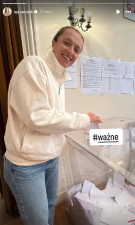 Iga Świątek w lokalu wyborczym w Paryżu (Źródło: Instagram) Iga Świątek w lokalu wyborczym w Paryżu (Źródło: Instagram)