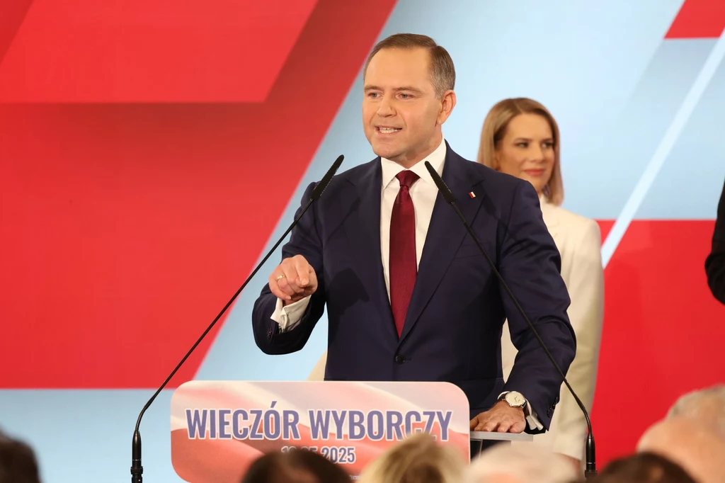 Karol Nawrocki podczas wieczoru wyborczego Karol Nawrocki podczas wieczoru wyborczego