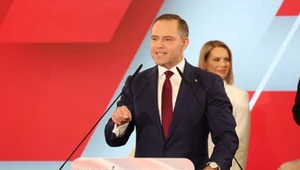 Karol Nawrocki podczas wieczoru wyborczego