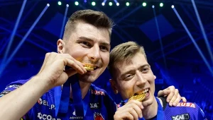 Łukasz Usowicz (po lewej) i Kamil Semeniuk (po prawej)