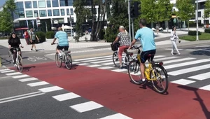 Kiedy rowerzyści mają pierwszeństwo na przejeździe? Zapominają o jednej zasadzie