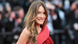 Jak dziś wygląda Carla Bruni? 57-letnia gwiazda zachwyciła w Cannes