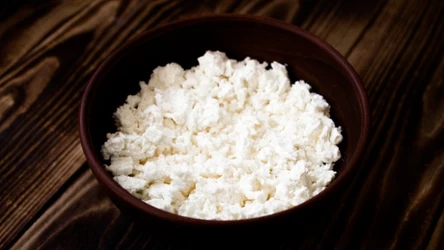 Serek wiejski wysokobiałkowy.