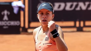 Magda Linette nagle ogłosiła, idzie na studia. Wybrała zaskakujący kierunek