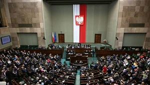 Sejm zajął się zakazem sprzedaży woreczków nikotynowych. Nowe przepisy mają chronić młodzież
