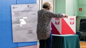 Szef KBW przeprasza jedną z głosujących. "Skandaliczne zachowanie"