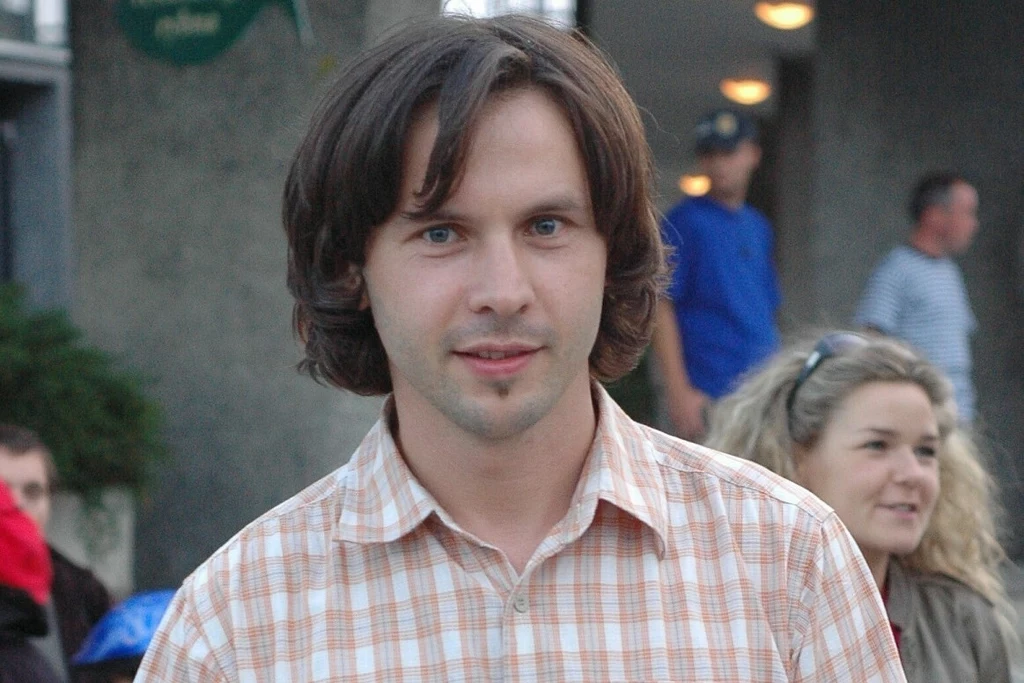Marcin Rozynek w latach 2000. zasłynął dzięki przebojowi "Siłacz" Marcin Rozynek w latach 2000. zasłynął dzięki przebojowi "Siłacz"