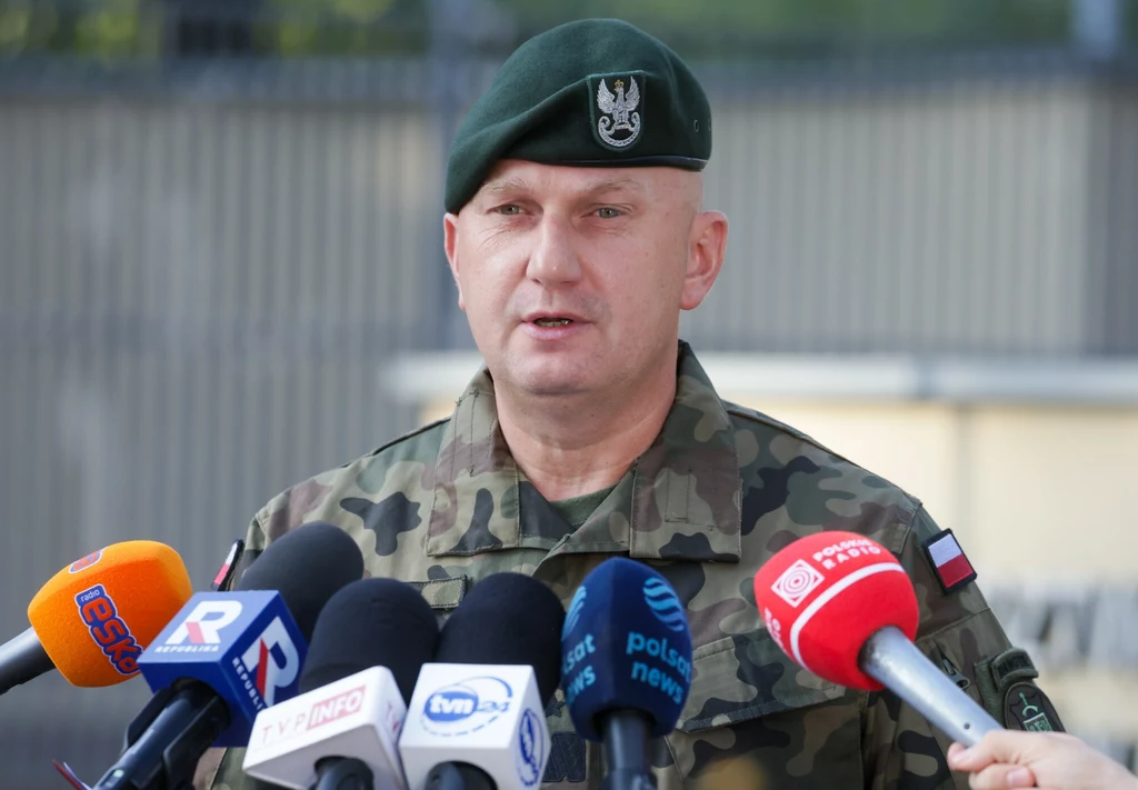 Ge. dyw. Maciej Klisz zaprzecza doniesieniom, że Polska planuje wysłać wojska na Ukrainę Ge. dyw. Maciej Klisz zaprzecza doniesieniom, że Polska planuje wysłać wojska na Ukrainę